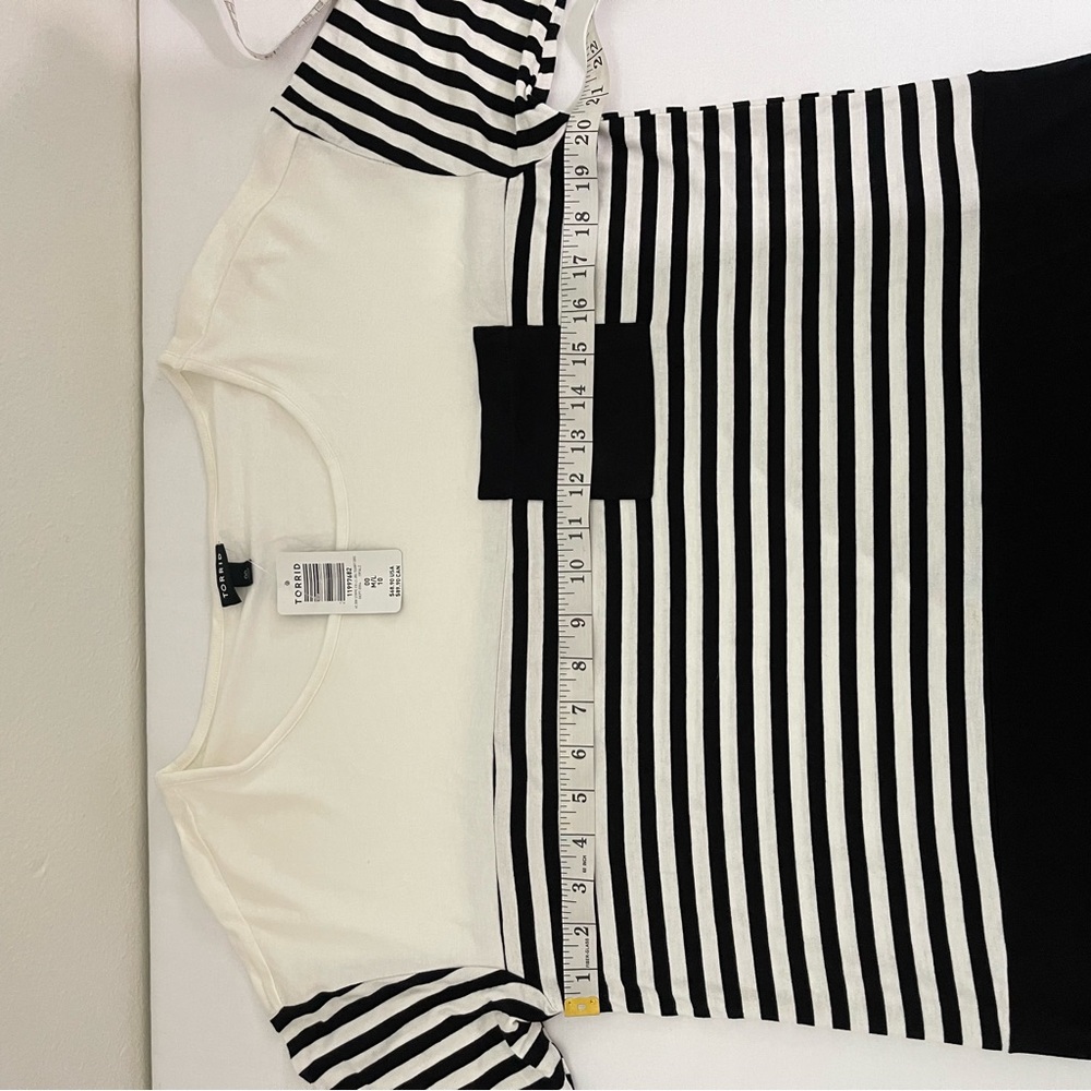 Torrid Black and White Striped Midi Dress with Pocket Size 00 M/L 10 NWT - Picture 6 of 10